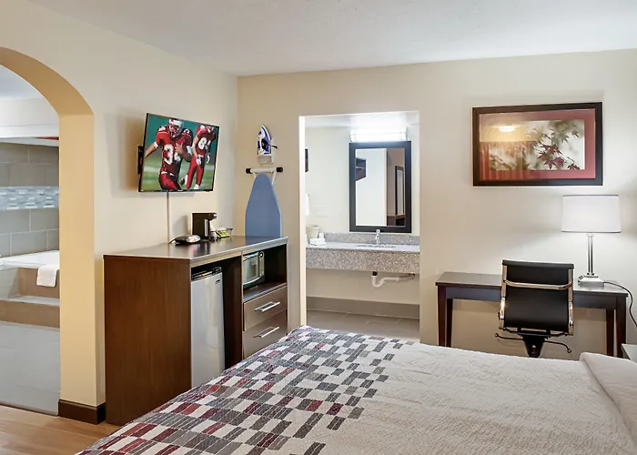 Red Roof Inn Indianapolis East
